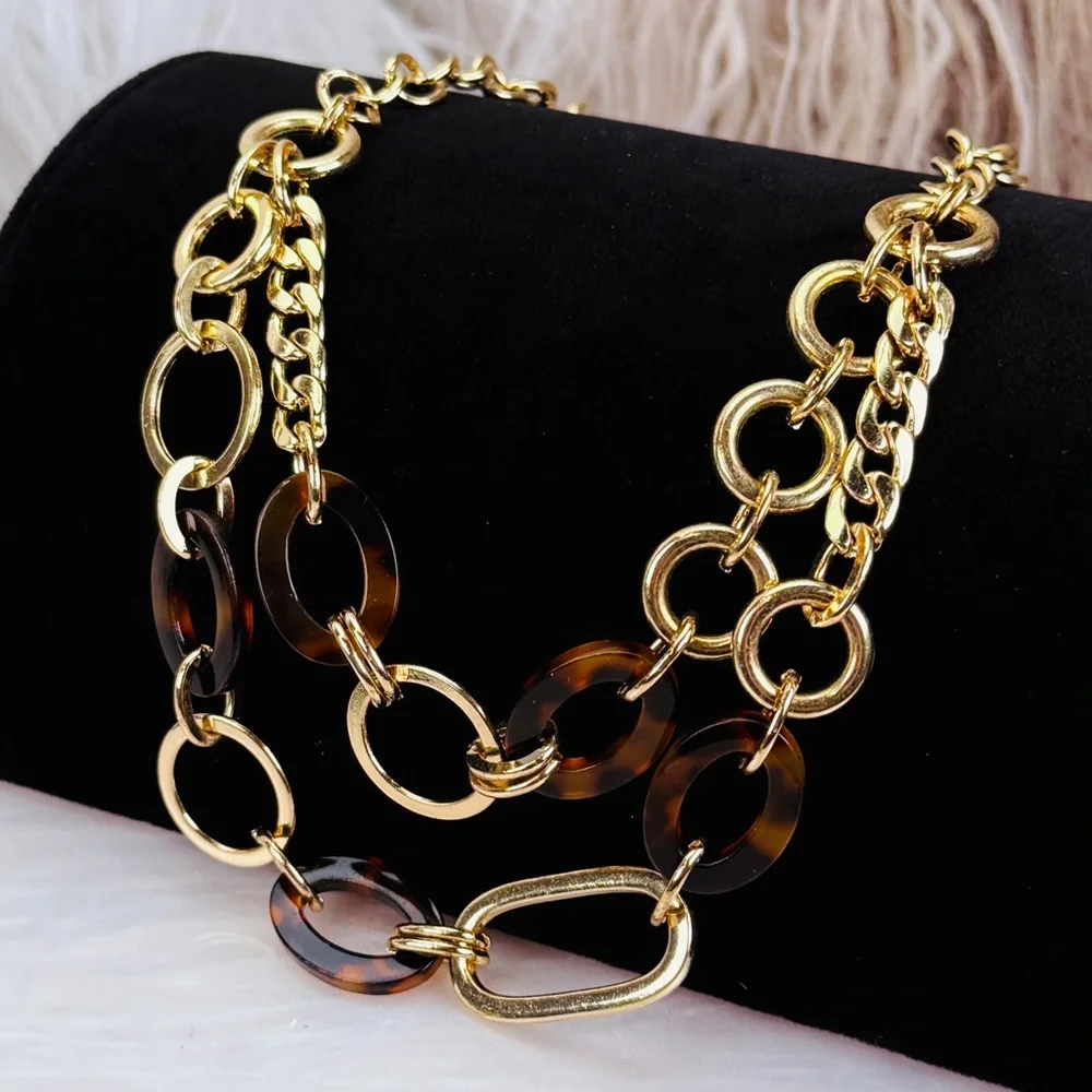 Beautiful goldtone brown double chain necklace